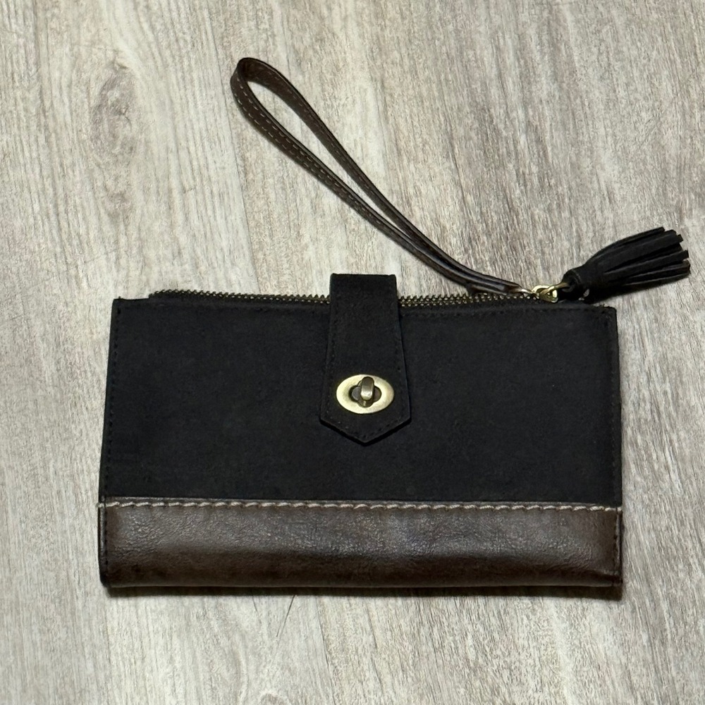 Maurices Wallet Clutch Wristlet Zip Around Faux Leather Black Brown
